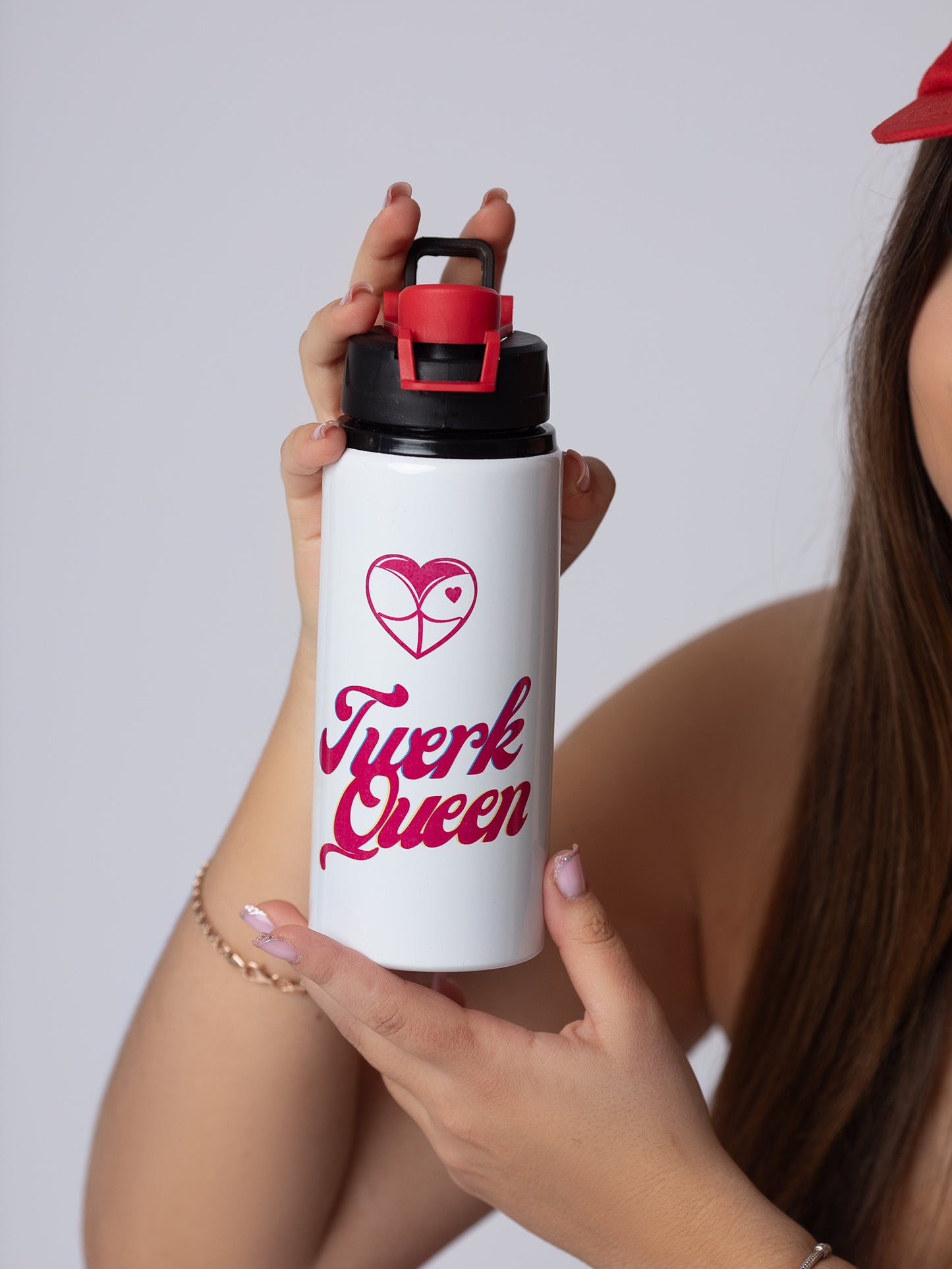 dancewear london for women. twerk clothes, twerk shorts. booty shorts, chain shorts, cut out twerk shorts, dance costume. twerk outfit. pole dance outfit, best twerk shorts. festival wear, twerk queen bottle, twerk queen water battle, watter battle, portable watter battle.
